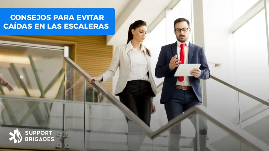 Consejos para el correcto manejo de escaleras:
